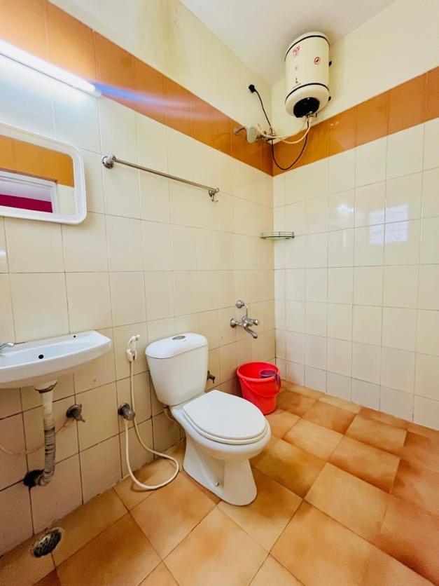 Nilgiris Inn Kotagiri Εξωτερικό φωτογραφία